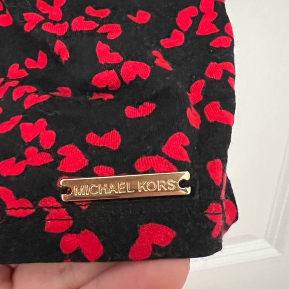 Michael Kors - Heart Print Top - Picture 4 of 6